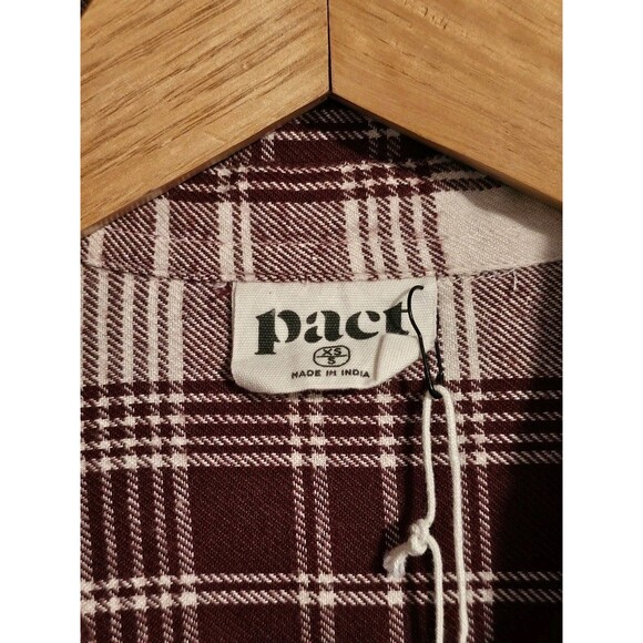 Pact Womens Size XS Small NWT Fireside Flannel Oversized Shirt Plaid Button Up - Picture 3 of 6